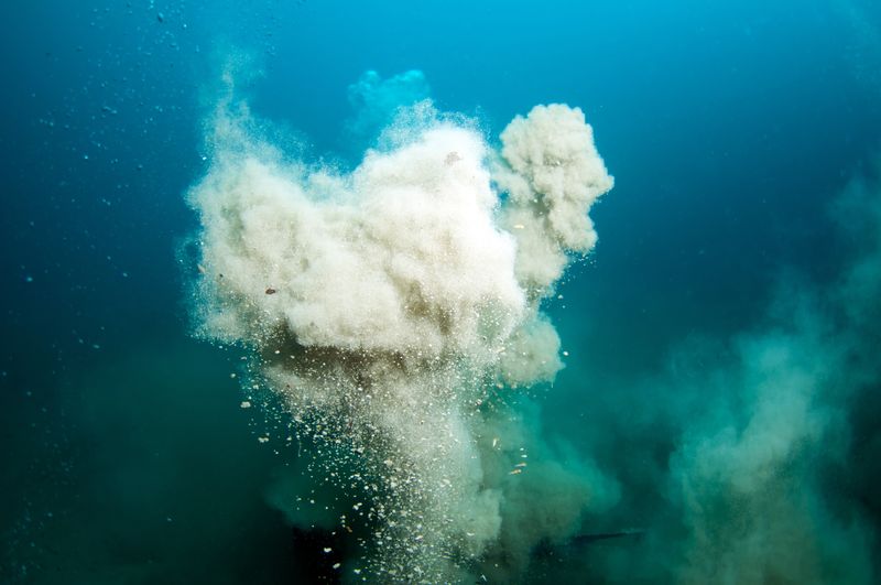 mud explosion at an underwater hot spring