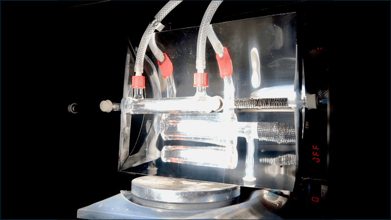 photograph of a solar-powered device that captures carbon dioxide and converts it into fuel