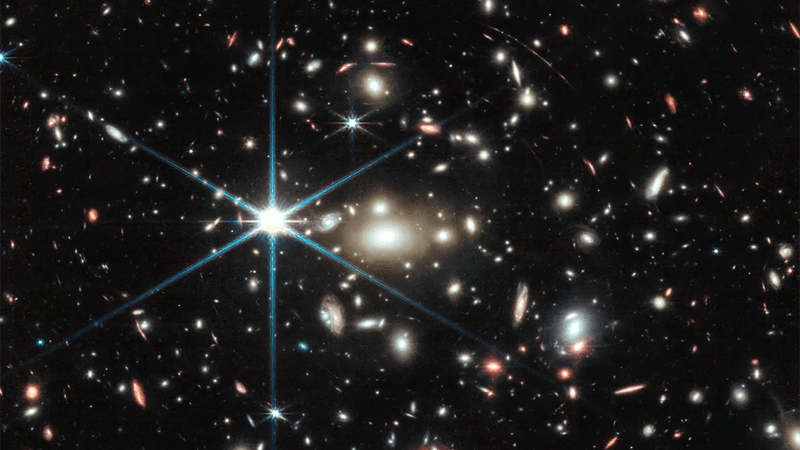 Earendel seen in the edge of this photo, top center in the smeared red line.